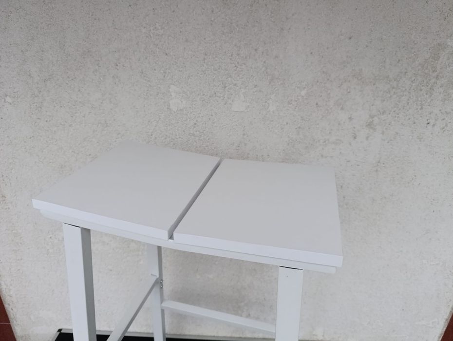 set de 2 scaune albe bucatarie bar sufragerie  sezut sa cadru metalic