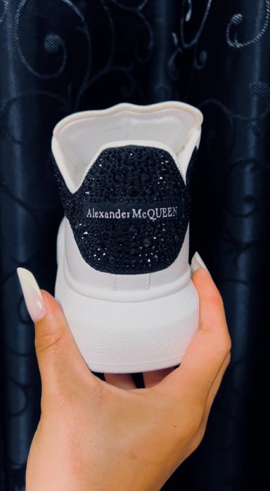Adidasi Mq Quenn