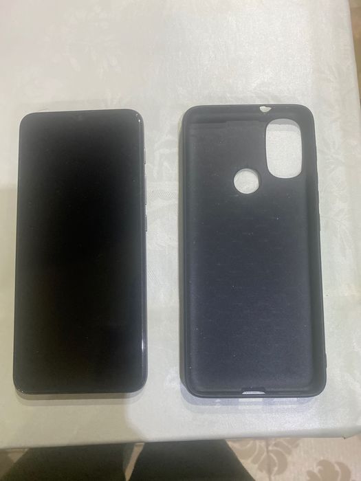 Motorola Moto E20 32ГБ остава около 1 година и повече гаранция