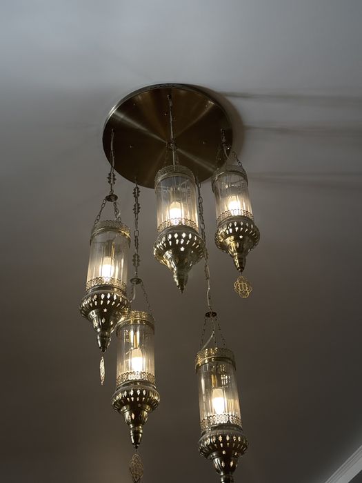 Люстра сатылады