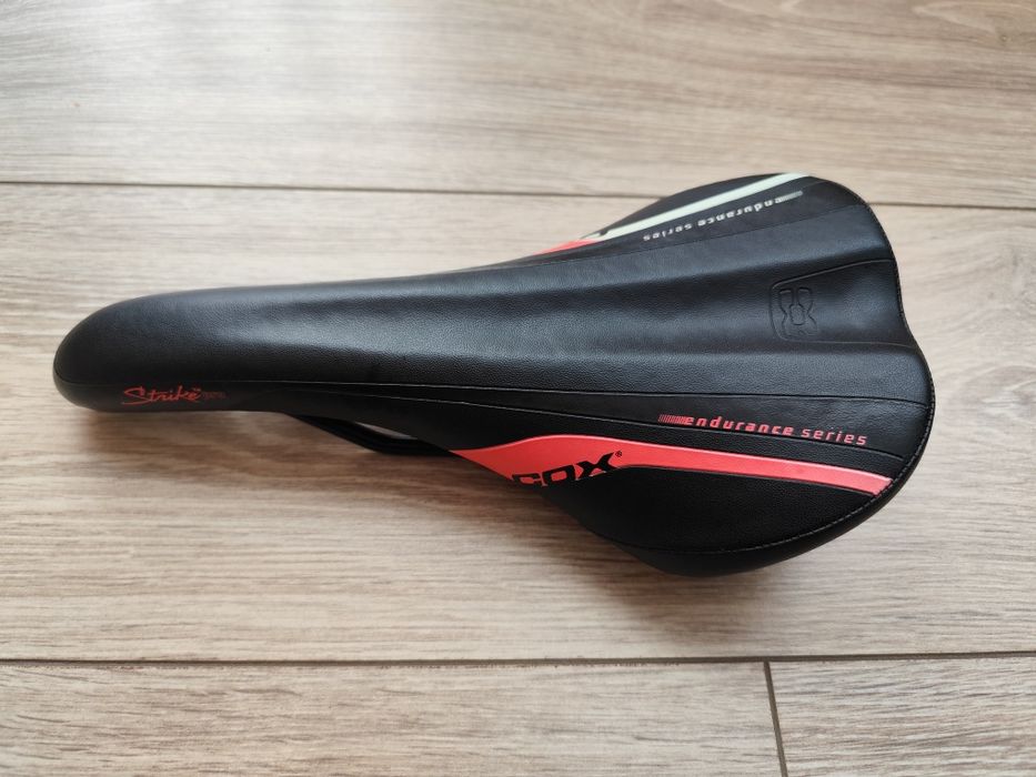 Седалка COX Strike Pro