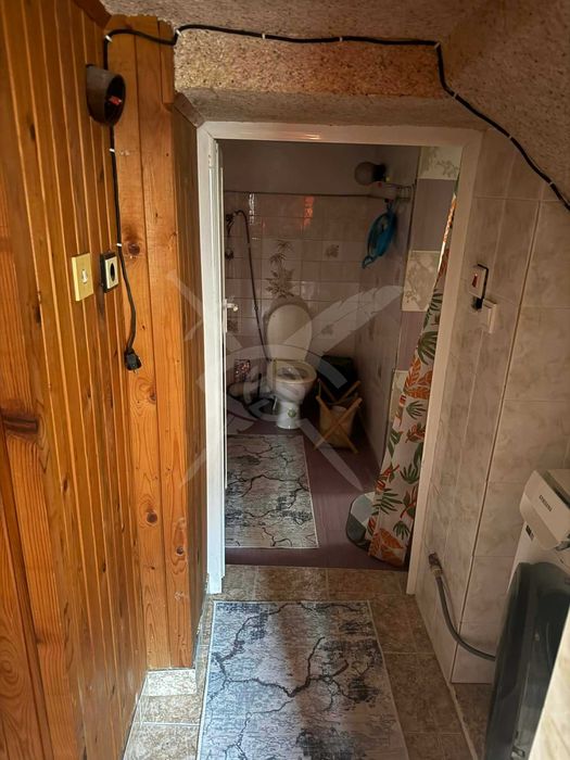 Продава се Къща в Първомай - 240 кв.м за 282 €/кв.м - Снимка #8