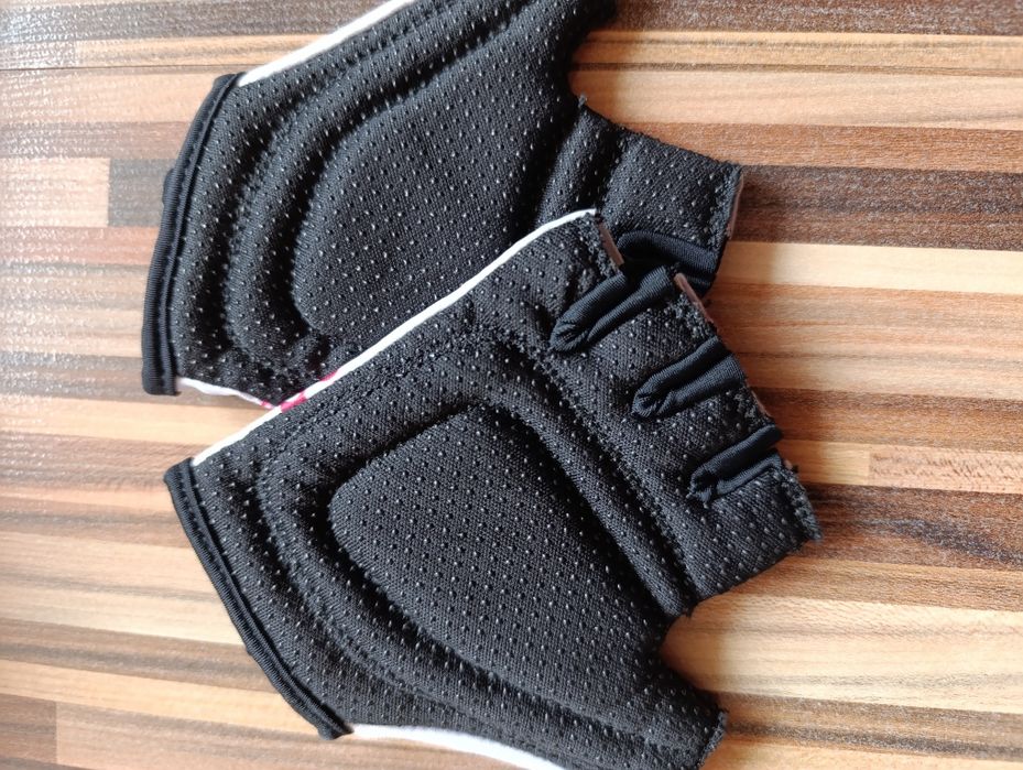 Детски спортни ръкавици за момичета