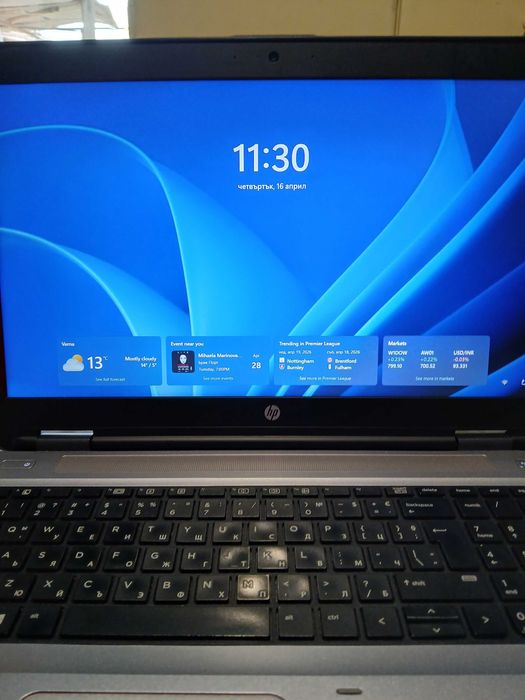 Продавам два броя Лаптопа hp