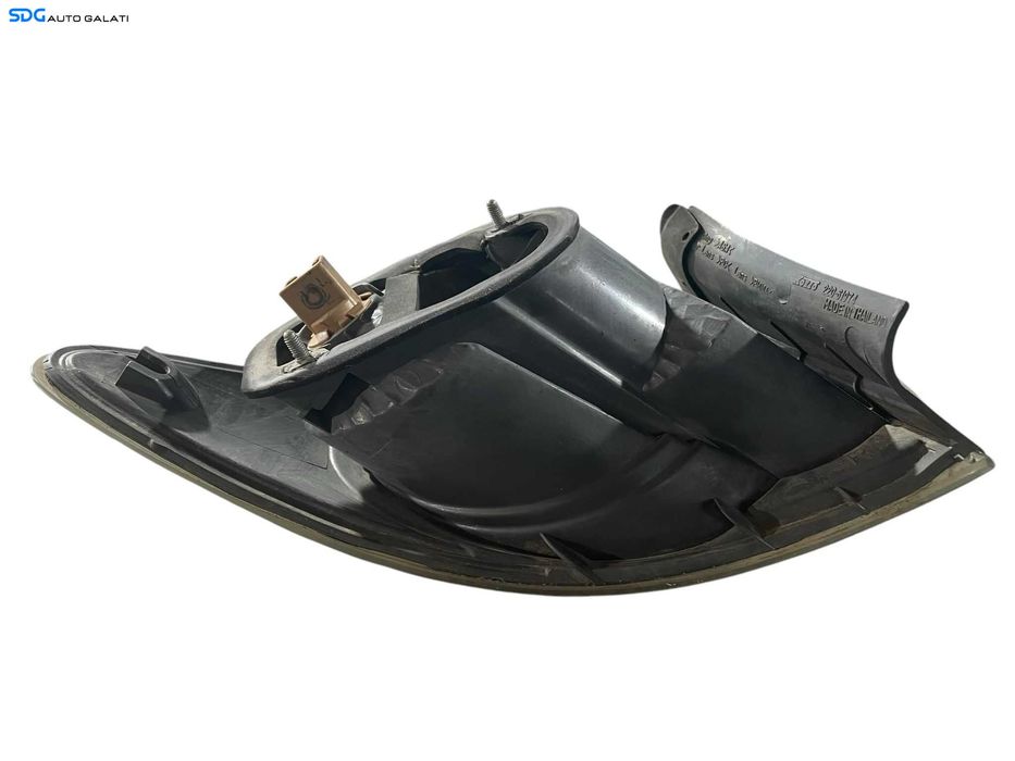 Stop Lampa Tripla Dreapta Caroserie Mazda 6 Break Combi 2002 - 2008 (Interior Prafuit) [LR0339]