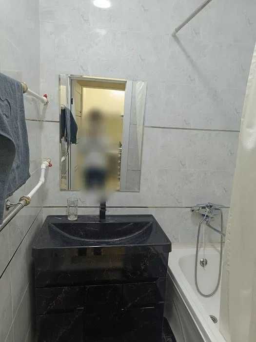 Сдается 2х ком квартира в Мирободском районе Госпиталный рынок 308*