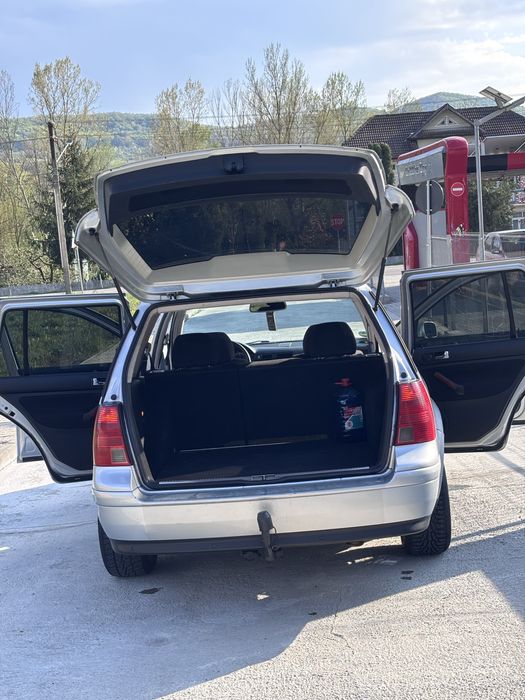 Se vinde auto vw bora motor 1.9cm3