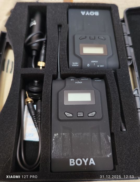 Boya by-wm6 Transmiter