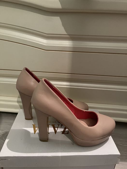 Сатылады 1/2рет киілген б/у