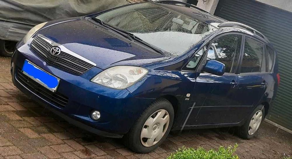 Toyota Corolla Verso 2.0d4d 90k.c. На Части !!!