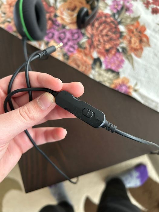 Casti HyperX CloudX Chat pentru Xbox series S/X