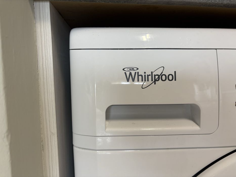 Пералня Whirpool 6th sense