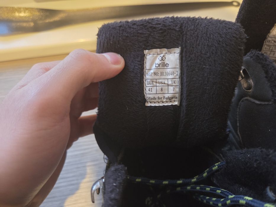 Продавам зимни обувки Brille