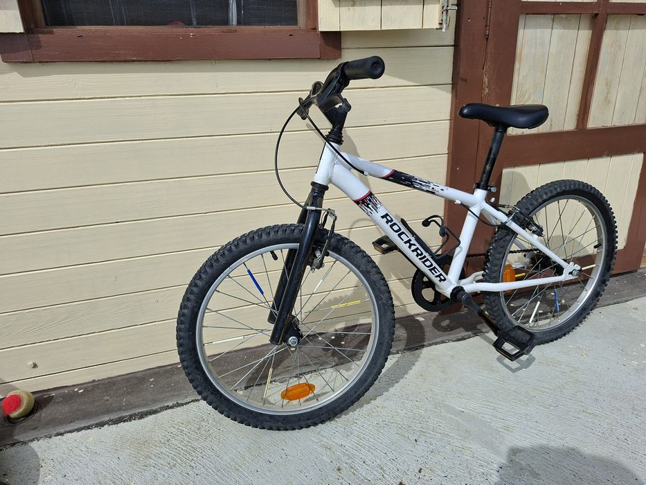 Bicicletă copii 8 ani