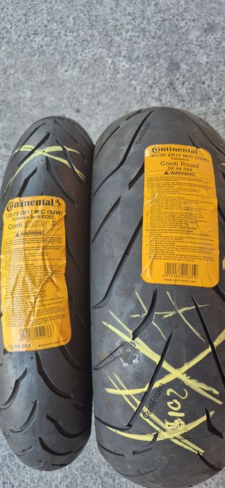 2 anvelope moto noi Continental,fata 120/70 ZR17 M/C,spate 190/50 ZR17 M/C.Pretul este pe bucata.