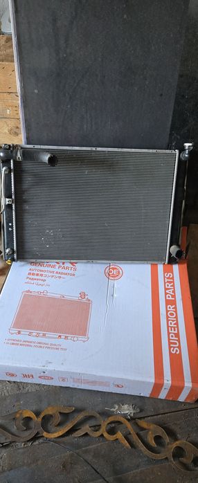 Радиатор бу оригинал