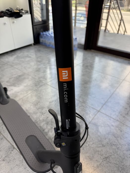 Продам электросомакат Xiaomi