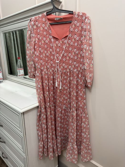 Киімдер барлығы 2000 тг