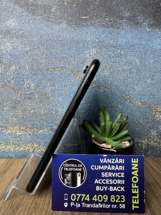 Iphone XR/64gb/2 Ani Garantie Centrul de Telefoane/Rate