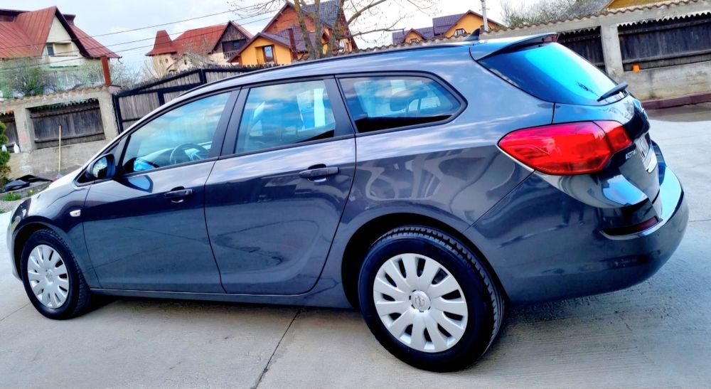 Opel Astra J//EcoFlex//2013//EURO 5