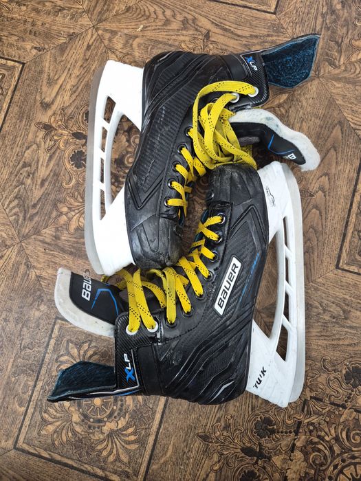 Срочно продам коньки