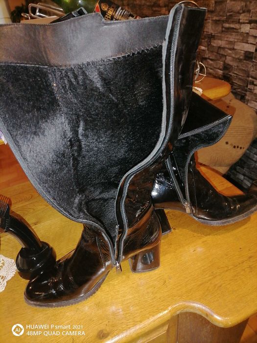 Ботуши естествен лак