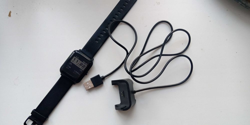 Часы Amazfit Bip