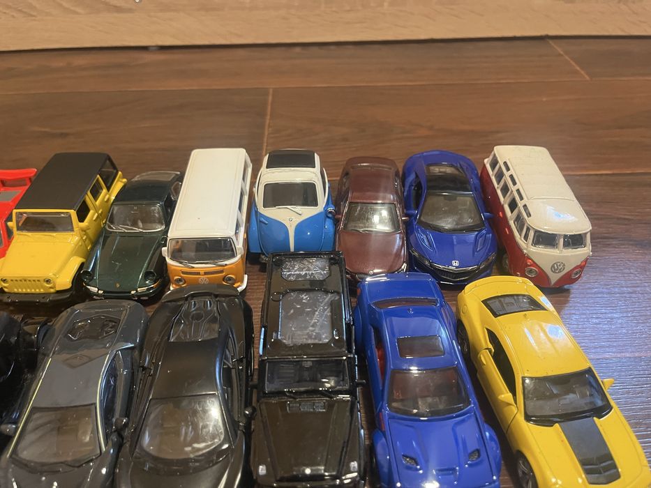 Метални колички големи