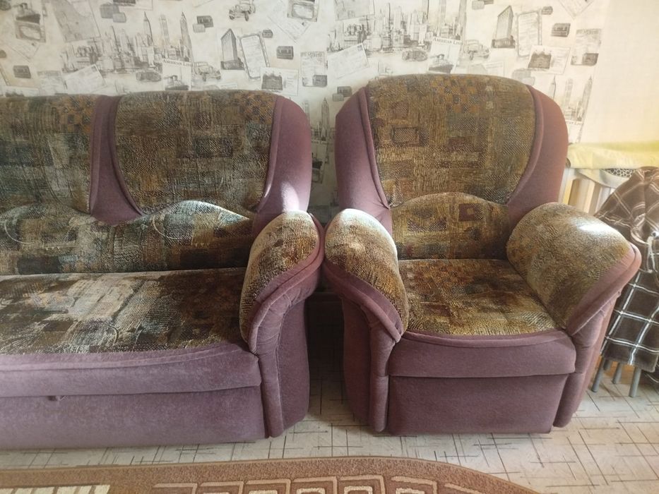 Продается   диван