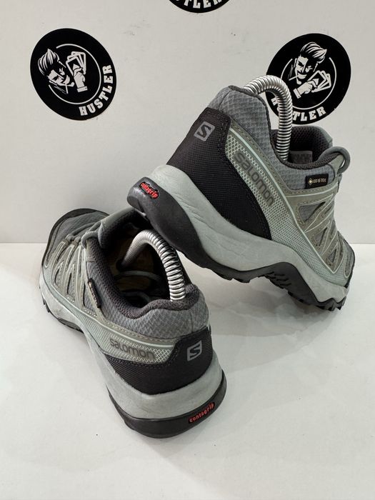 Туристически обувки SALOMON GORE-TEX .Номер 36.5