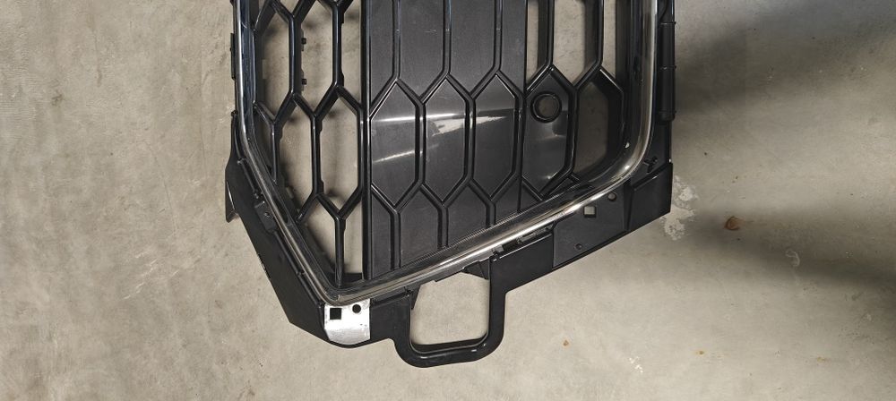 Челна решетка за Audi A5 8t, челна S-line решетка за A4 S4 B9 8w Facel