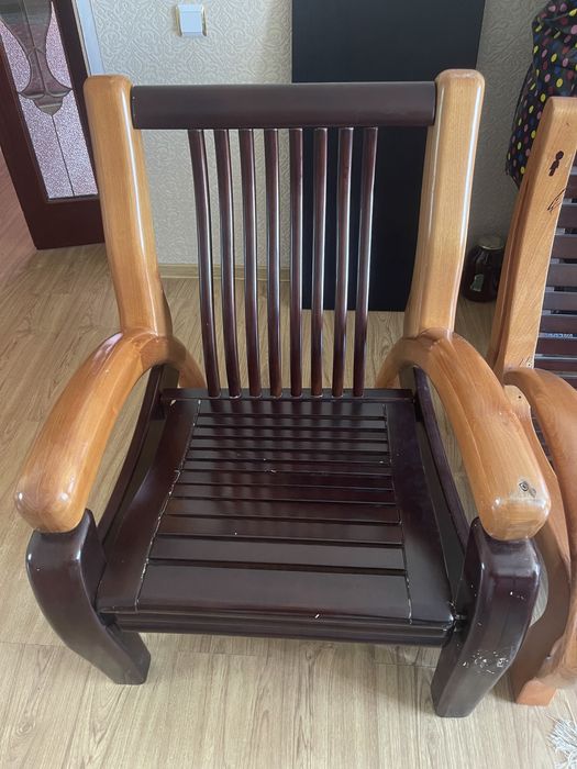 Продам диван и кресла