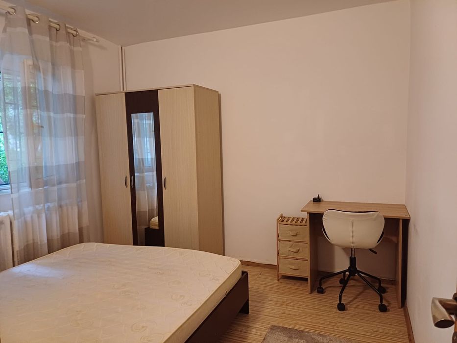 Proprietar- Închiriere  Apartament 2 camere decomandate