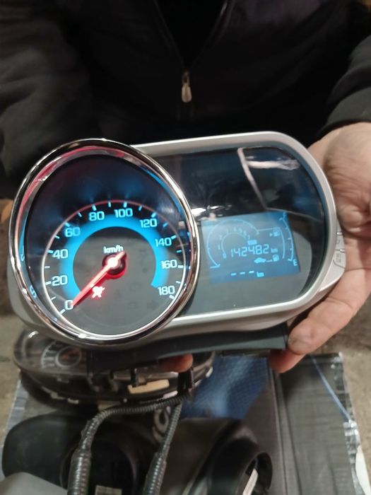 Spark mexanika  tablo sotiladi. Продоется приборная панель Спарк МТ