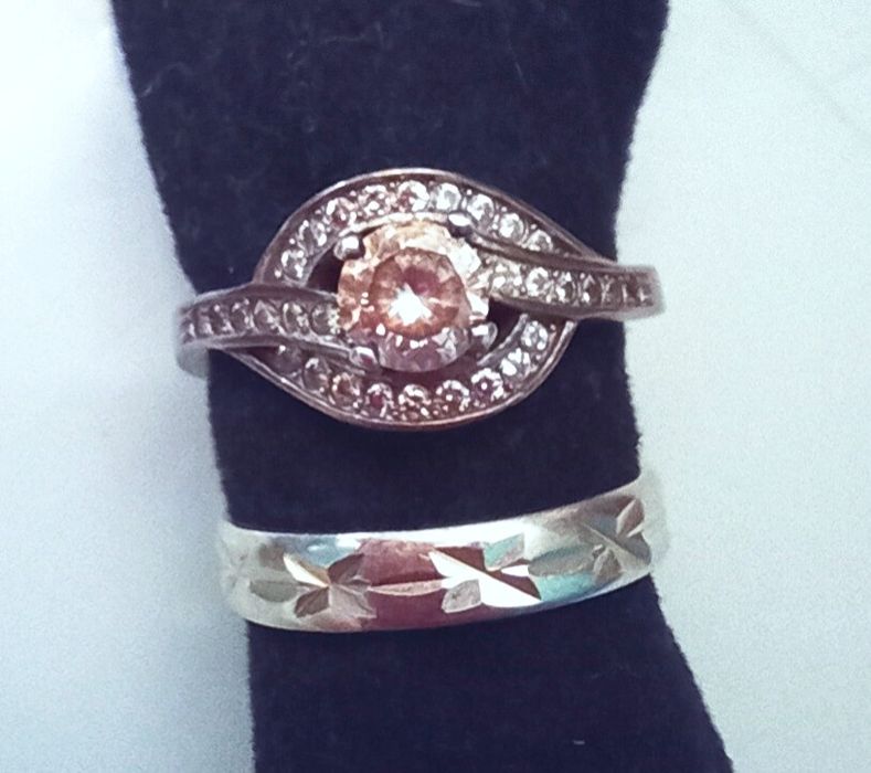 Продам кольца серебро 925