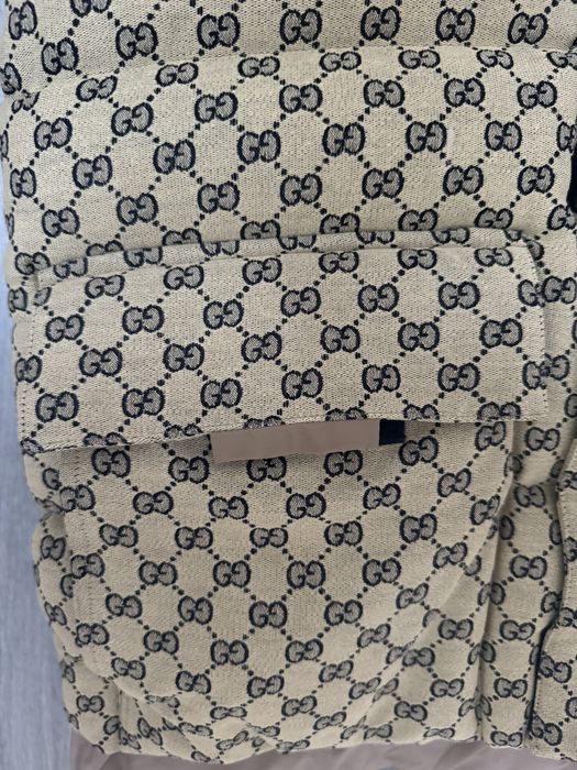 Оригинален елек Gucci M размер