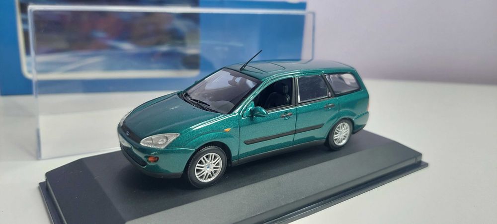 Умалени модели на реални коли