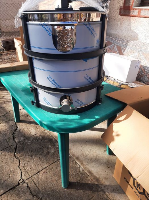 Центрофуга за мед.