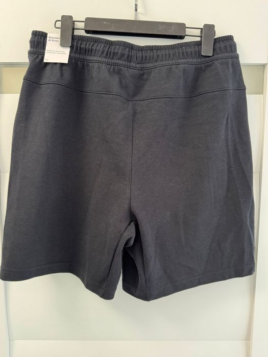 Pantaloni nike tech mărimea M și L