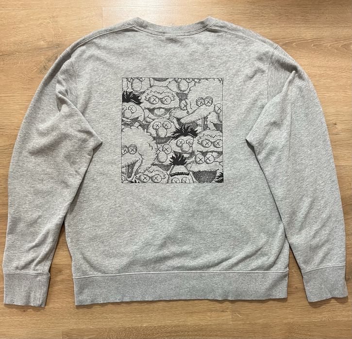 Kaws x Sesame Street блуза размер L