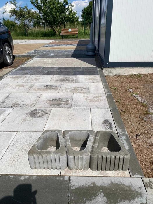 Кашпа Triflor Semmelrock, цвят сив и кафяв