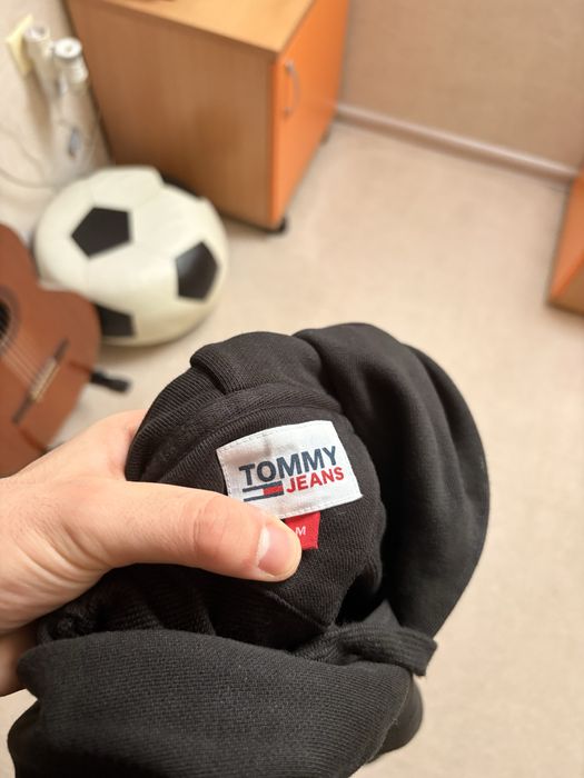 Tommy hilfiger горнище