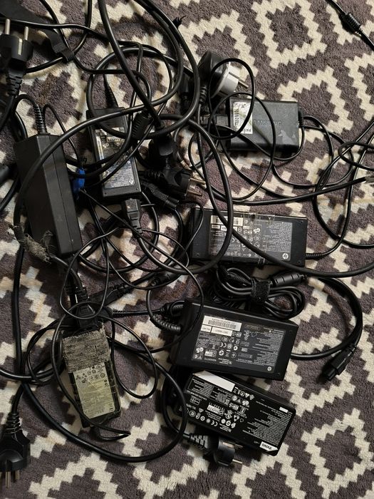 Продам ноутбуки на запчасти