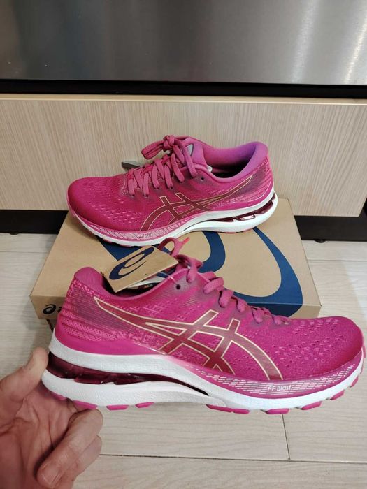 Asics GEL-KAYANO 28  39