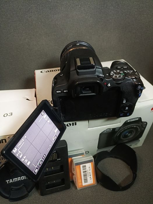 Canon 200d +18-50 f2.8 tamron