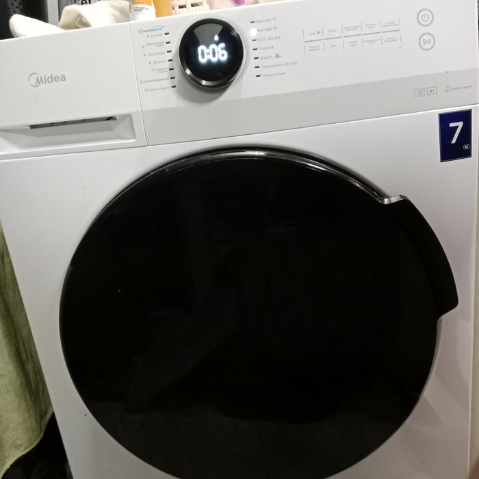 Продам стиральную машину