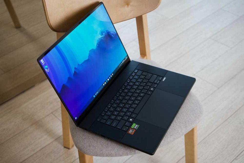 Asus ProArt P16 OLED H7606W Ryzen AI9 HX 370/32GB DDR5/2TB SSD/RTX5070