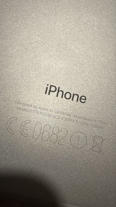 Apple iPhone 7 silver 128GB baterie 100%