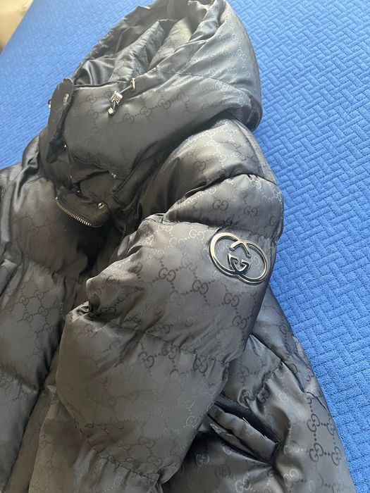 Ново!Дамско яке Gucci