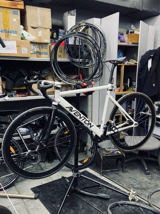 Продам aventon cordoba фикс/fix